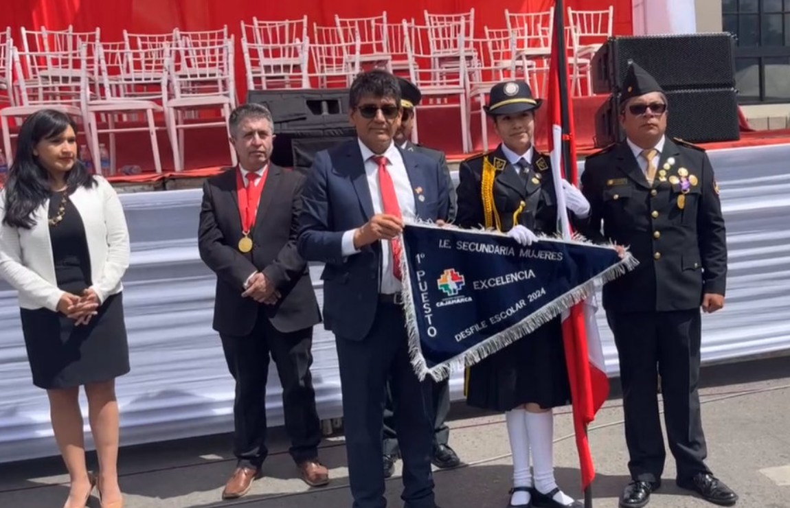 JUAN XXIII Y RAFAEL LOAYZA DESTRONAN A SANTA TERESITA Y SAN RAMÓN
